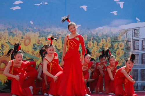 中华中学舞蹈团