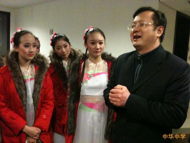 热烈祝贺我校舞蹈《江南·春蕴》参加全国中小学生艺术展演获得一等奖