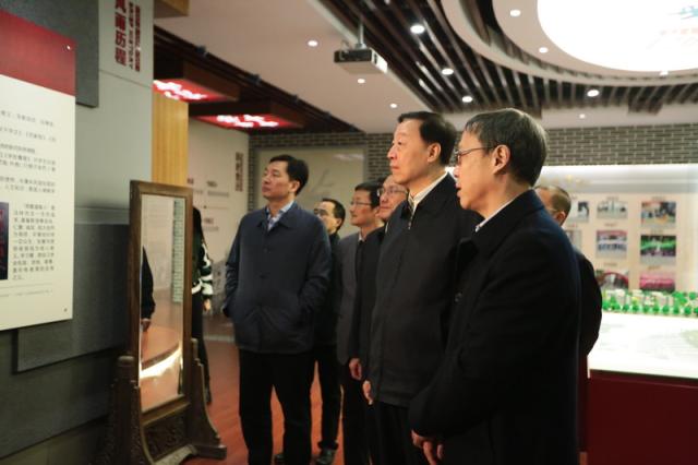 江苏省委书记罗志军一行到我校调研