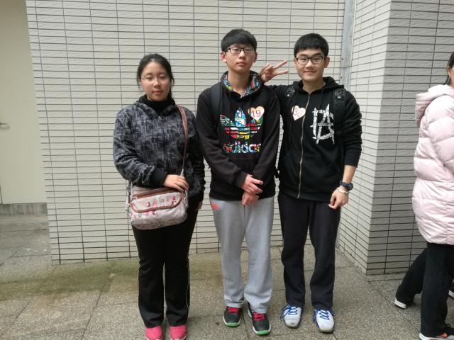三位参赛选手