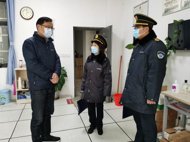 李兵校长接待冯处长一行 李兵校长接待冯处长一行