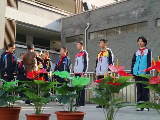 点击查看原图